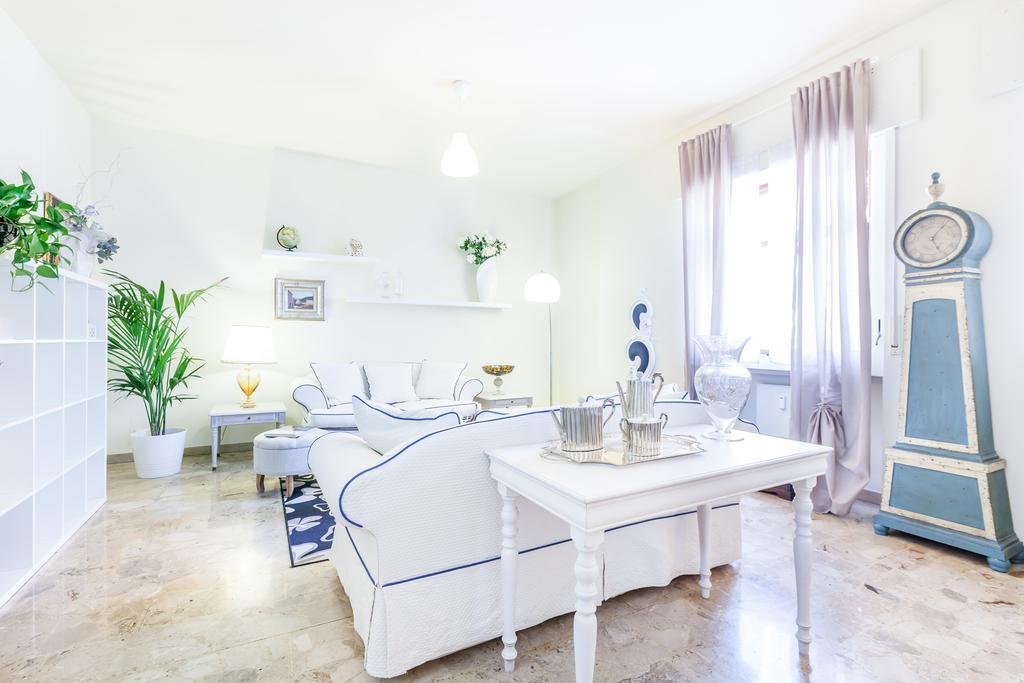 B&B Happiness - City Center Werona Zewnętrze zdjęcie