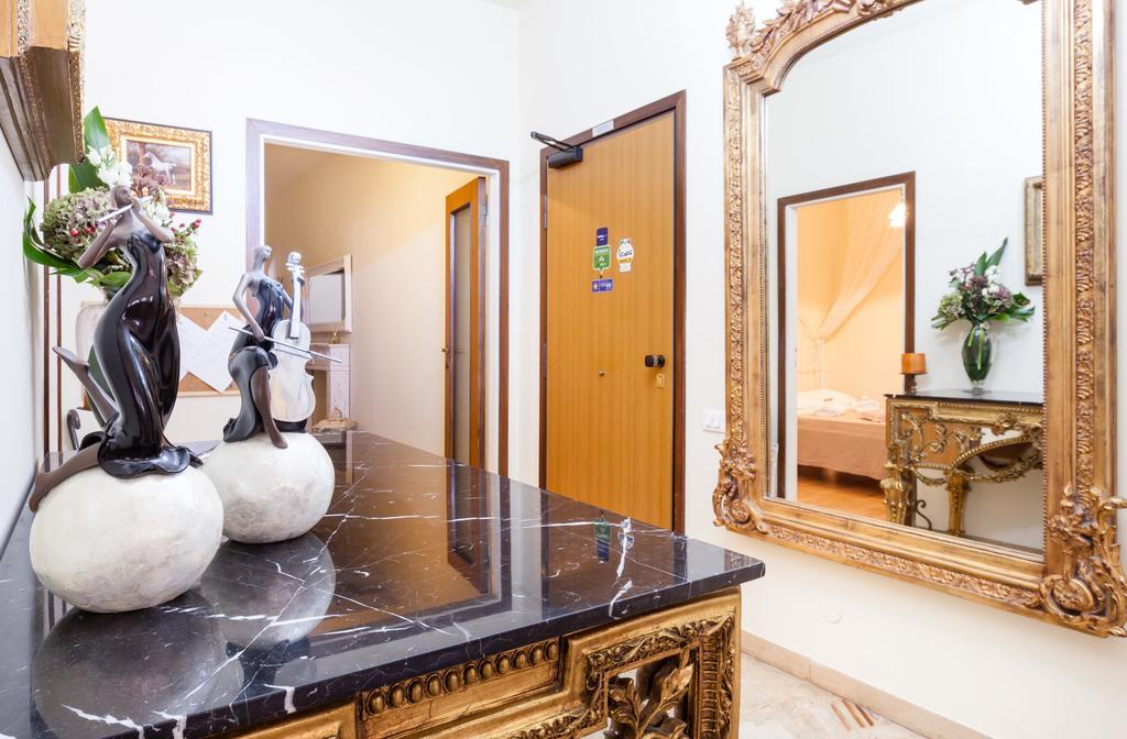 B&B Happiness - City Center Werona Zewnętrze zdjęcie